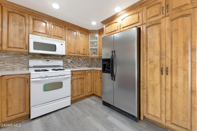 36421 E 106th Street, Littlerock, CA 93543