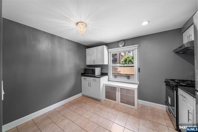 2205 Center B, Fort Lee, NJ 07024