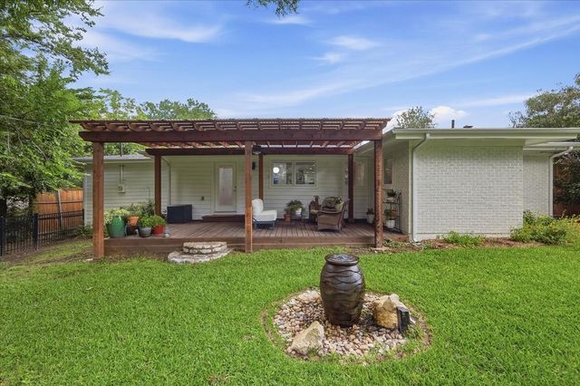 6117 Ridgeway Street, Fort Worth, TX 76116