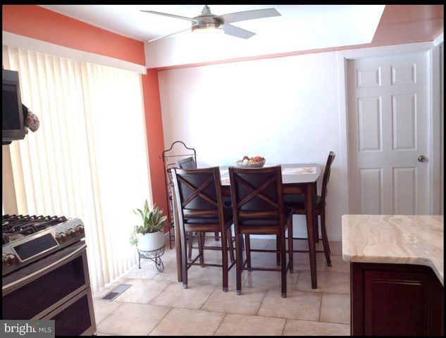 40 HANCOCK LN, Willingboro, NJ 08046