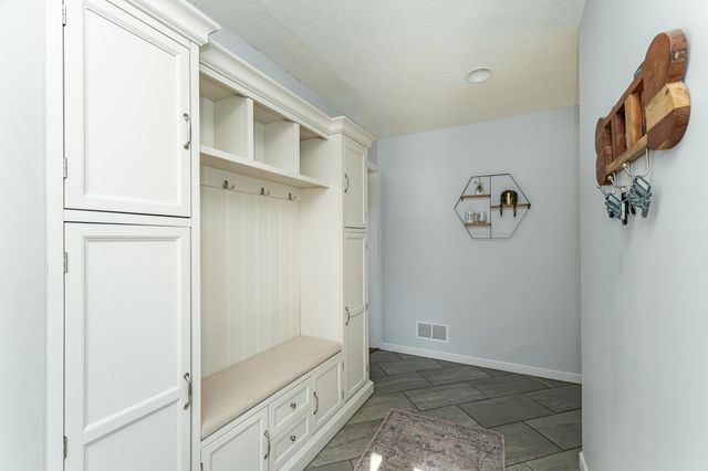 1012 7th Avenue NW, Rochester, MN 55901