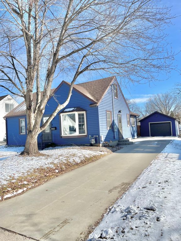 1012 7th Avenue NW, Rochester, MN 55901