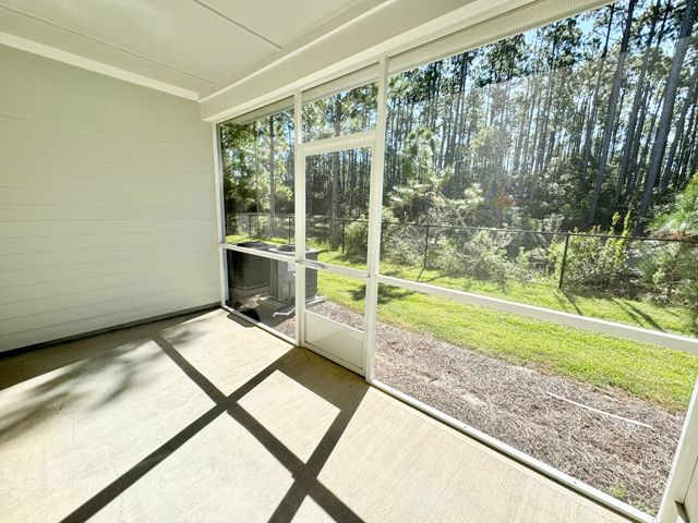 103 Date Palm Lane, Freeport, FL 32439