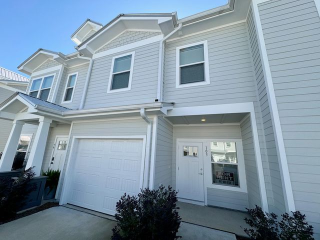 103 Date Palm Lane, Freeport, FL 32439