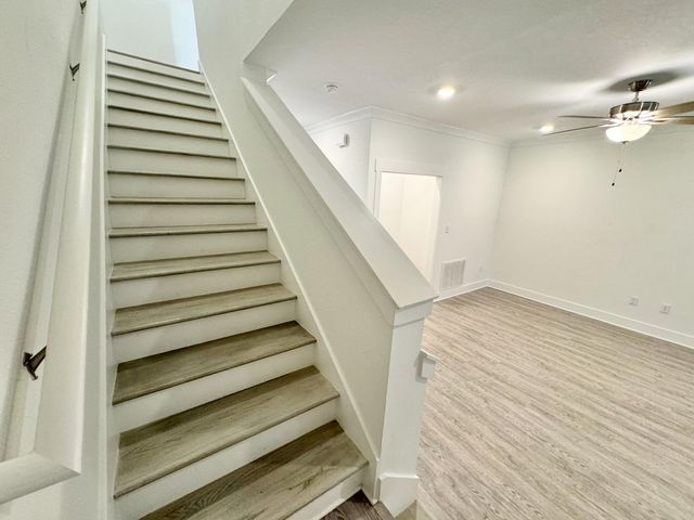 103 Date Palm Lane, Freeport, FL 32439