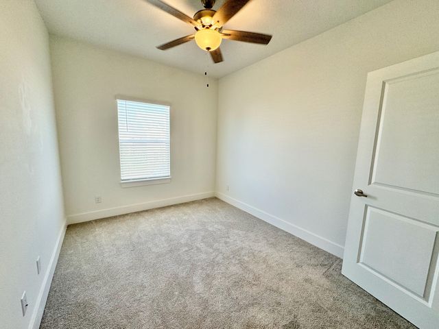 103 Date Palm Lane, Freeport, FL 32439