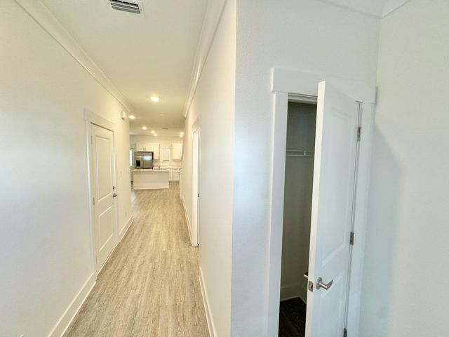 103 Date Palm Lane, Freeport, FL 32439