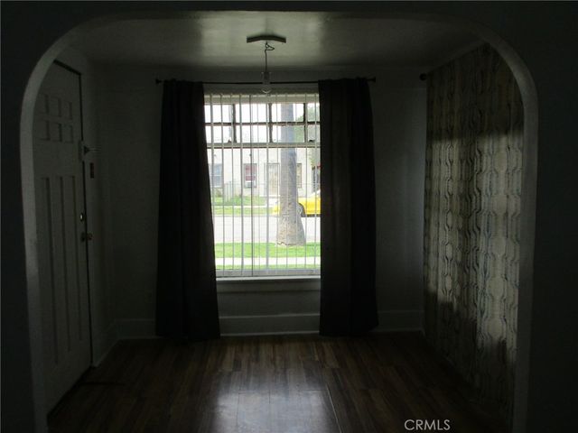 3076 Lemon, Riverside, CA 92501