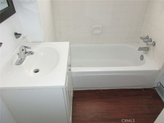 3076 Lemon, Riverside, CA 92501