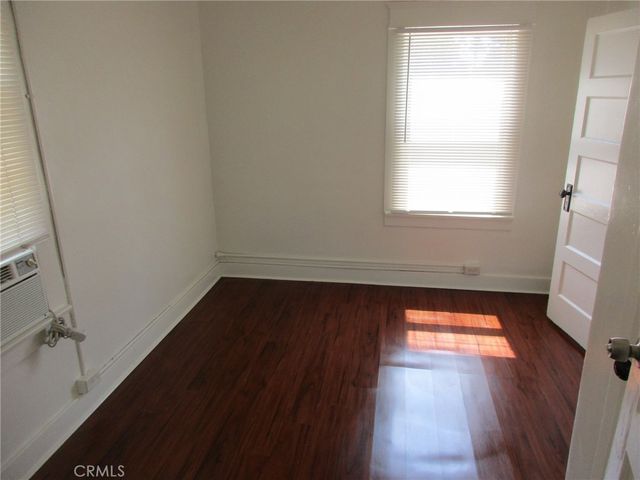 3076 Lemon, Riverside, CA 92501