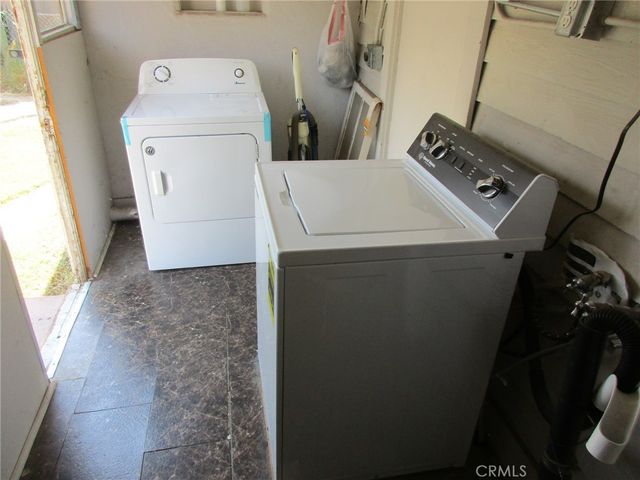 3076 Lemon, Riverside, CA 92501