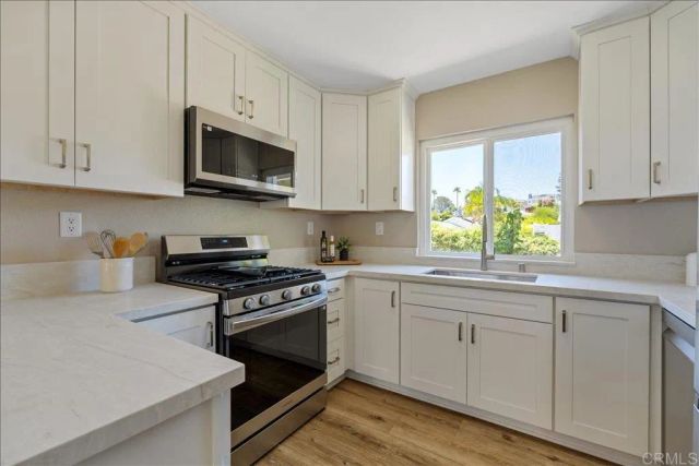 1806 Palisades Drive, Carlsbad, CA 92008