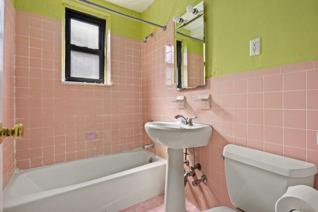 6515 38th Ave Apt 5K, New York City, NY 11377