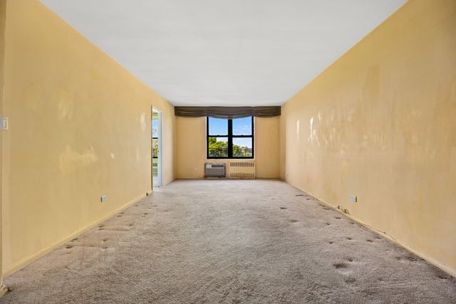 6515 38th Ave Apt 5K, New York City, NY 11377
