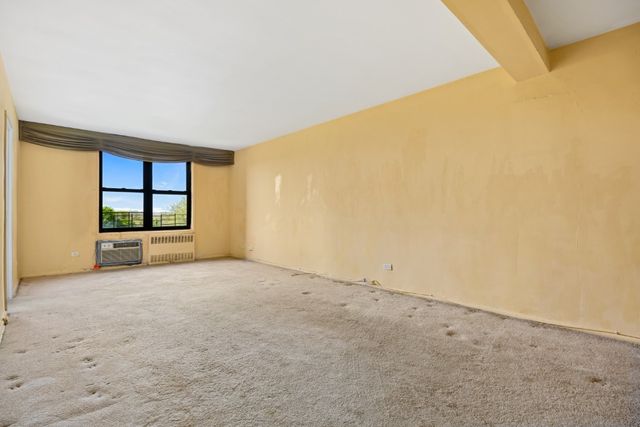 6515 38th Ave Apt 5K, New York City, NY 11377