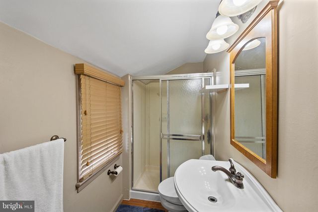 1043 DAVISVILLE RD, Southampton, PA 18966