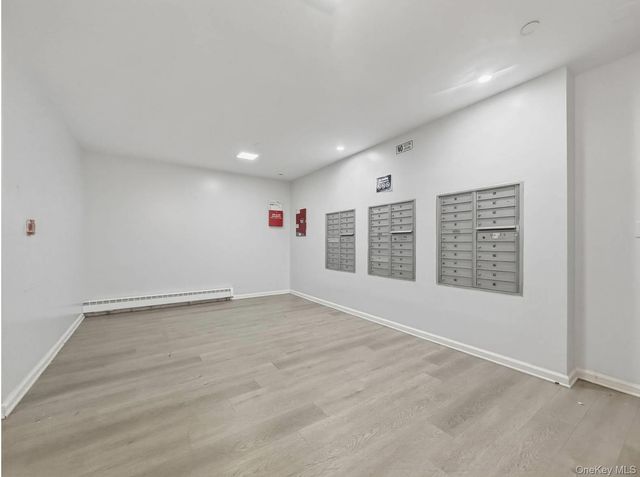 3961 Carpenter Avenue, Bronx, NY 10466