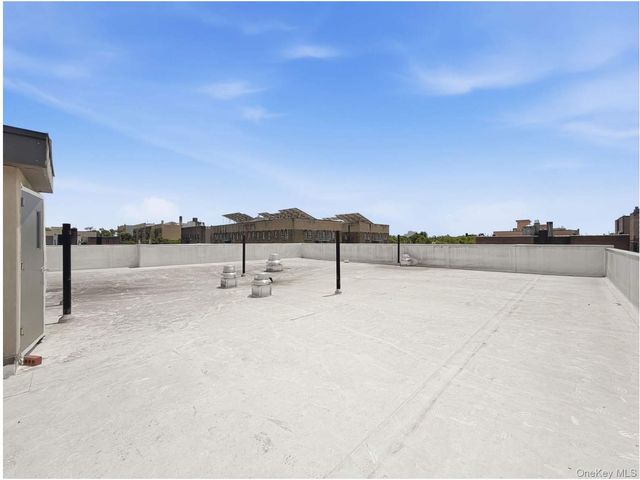 3961 Carpenter Avenue, Bronx, NY 10466