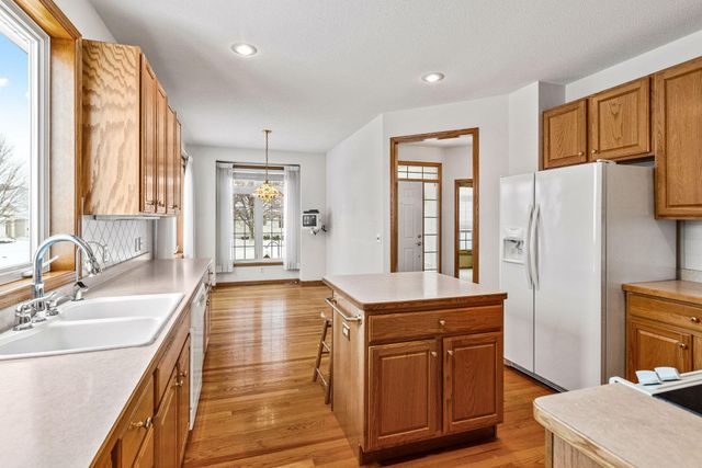 16568 Irwindale Way, Lakeville, MN 55044