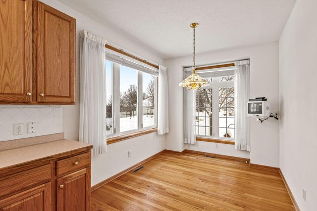 16568 Irwindale Way, Lakeville, MN 55044