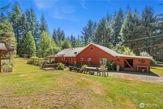 5727 Scherrer Road, Granite Falls, WA 98252