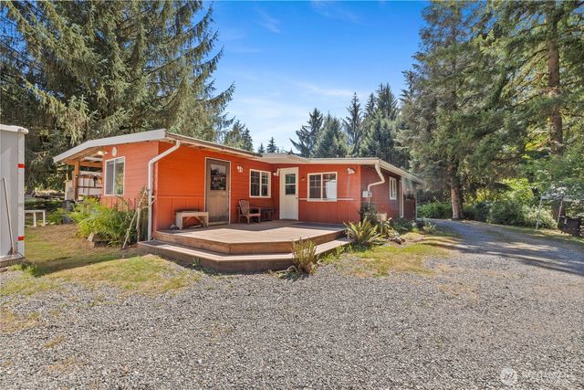 5727 Scherrer Road, Granite Falls, WA 98252