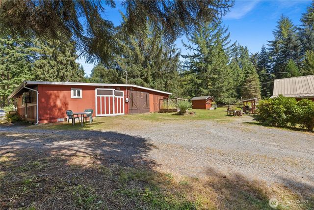 5727 Scherrer Road, Granite Falls, WA 98252
