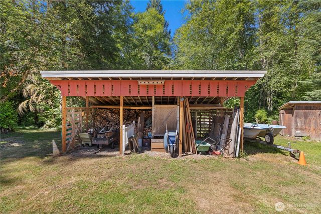 5727 Scherrer Road, Granite Falls, WA 98252