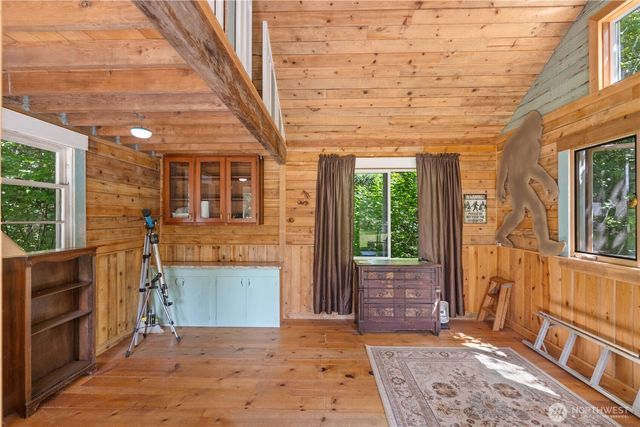 5727 Scherrer Road, Granite Falls, WA 98252