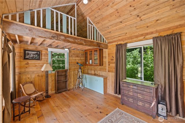 5727 Scherrer Road, Granite Falls, WA 98252