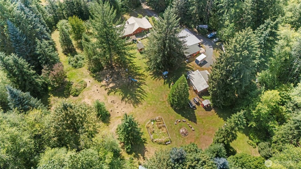 5727 Scherrer Road, Granite Falls, WA 98252