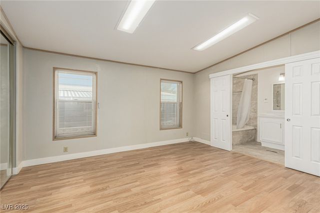 5185 Ridge Drive, Las Vegas, NV 89103