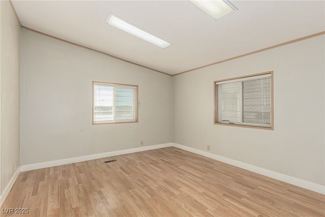 5185 Ridge Drive, Las Vegas, NV 89103