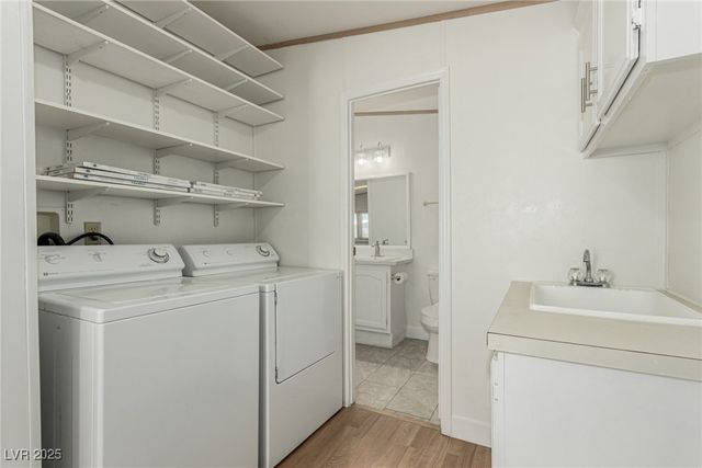 5185 Ridge Drive, Las Vegas, NV 89103