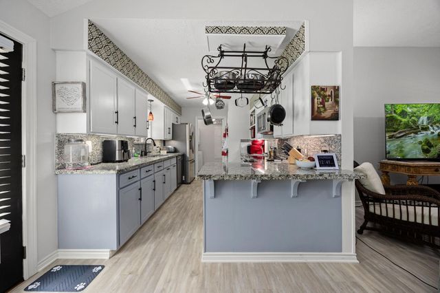 1719 Alta Vista Drive, Alvin, TX 77511