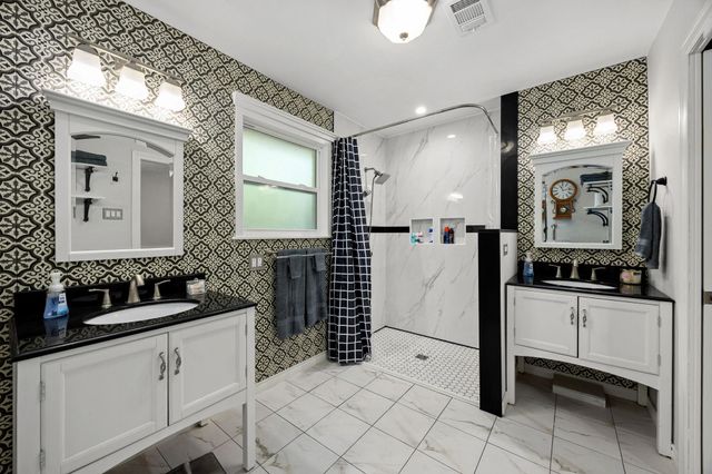 1719 Alta Vista Drive, Alvin, TX 77511