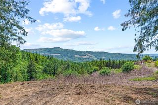 1899 Mt Pleasant Road, Kelso, WA 98626