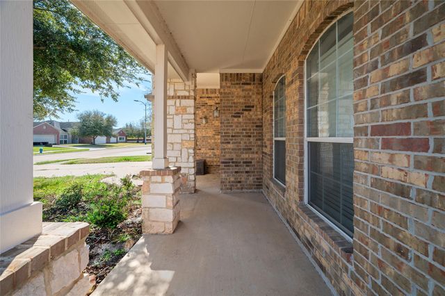 7414 Sabinal Creek Drive, Richmond, TX 77407