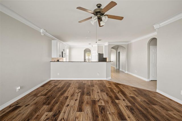 7414 Sabinal Creek Drive, Richmond, TX 77407