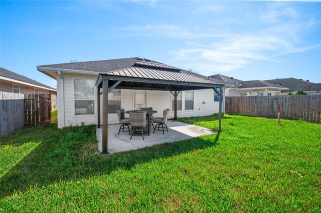 7414 Sabinal Creek Drive, Richmond, TX 77407