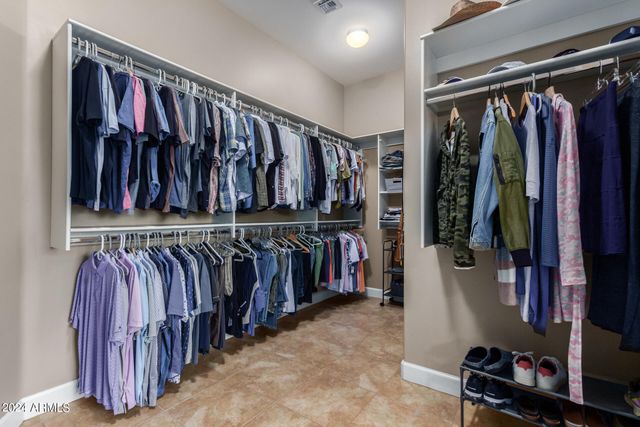 37143 N GREYTHORN Circle, Carefree, AZ 85377