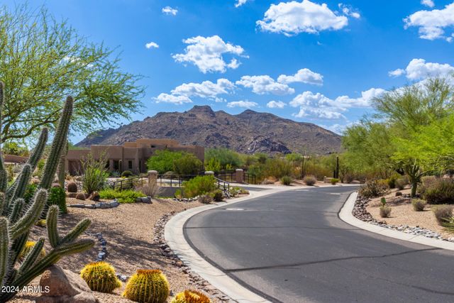 37143 N GREYTHORN Circle, Carefree, AZ 85377