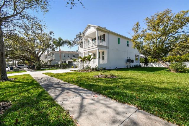 3201 S MANHATTAN AVENUE, Tampa, FL 33629