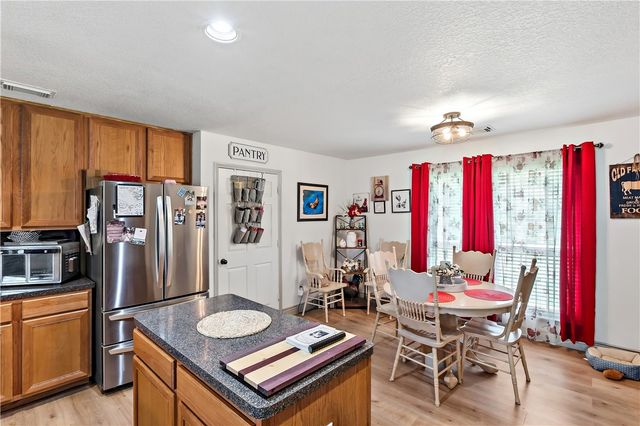 11901 Bundic Road, North Zulch, TX 77872