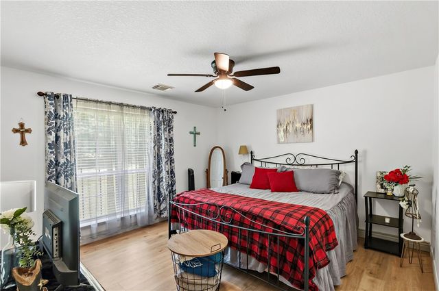 11901 Bundic Road, North Zulch, TX 77872
