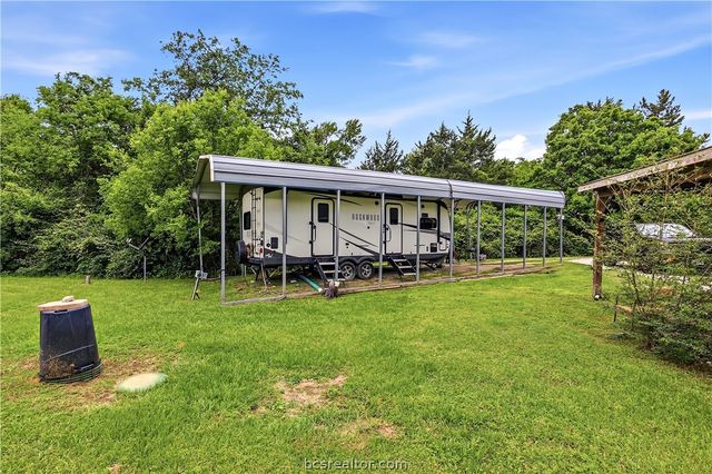 11901 Bundic Road, North Zulch, TX 77872