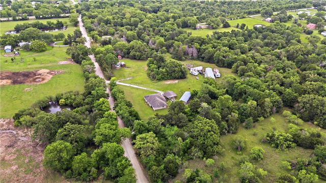 11901 Bundic Road, North Zulch, TX 77872