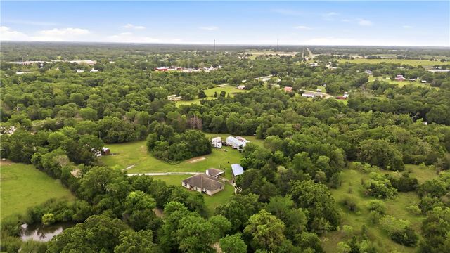 11901 Bundic Road, North Zulch, TX 77872
