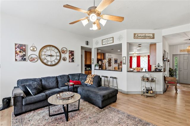 11901 Bundic Road, North Zulch, TX 77872
