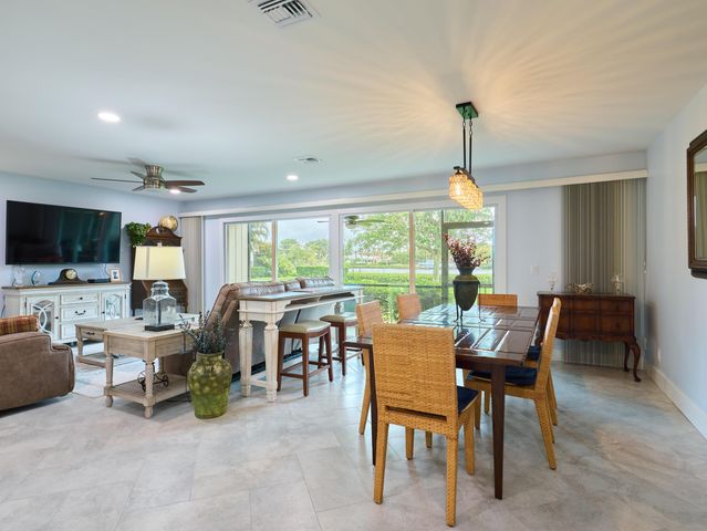 9130 SE Riverfront Terrace J, Jupiter, FL 33469